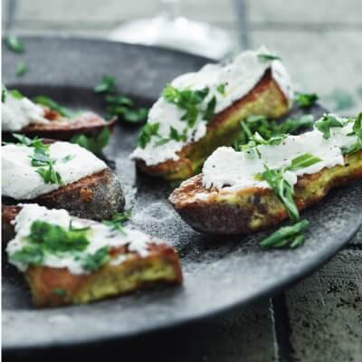 Gyldne bruschetta med ricotta_600x600px